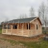 drewniany domek ogrodowy